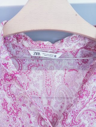 Blusa ZARA Estampada Talla M