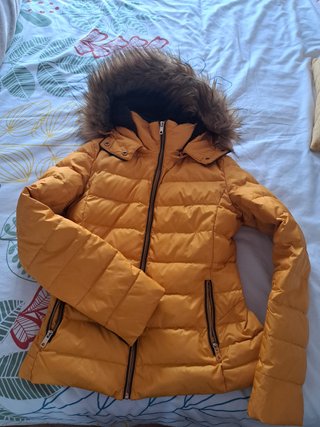 Plumífero Zara Amarillo mostaza