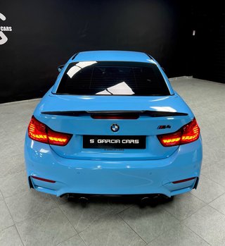 BMW M4 F83 431cv