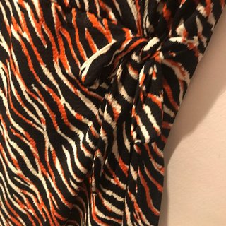 Vestido corto estampado animal print