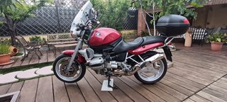 BMW R850R Naked Roja
