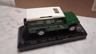 Land Rover Defender County. Escala 1:43