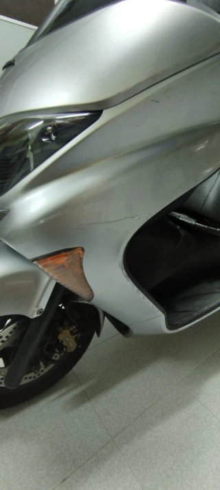 Honda Forza 250 Plata 56000km