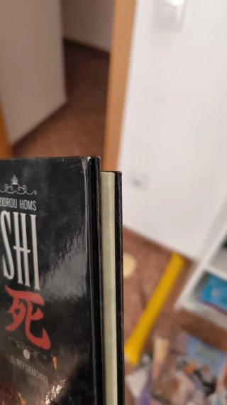 Shi. Cómic tomos 1 y 2.