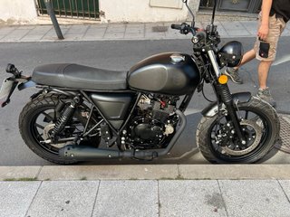 Mutt FSR 125 Negra - nueva