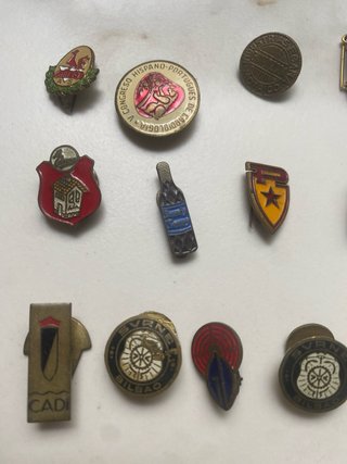 Lote insignias comerciales años 50