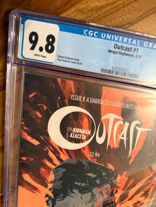 Comic gradeado CGC 9.8 - Outcast #1 de 2014