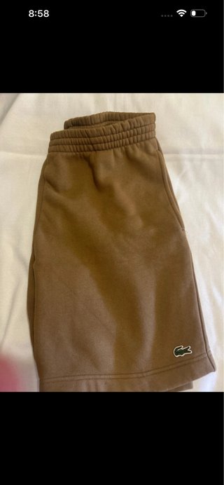 Pantalón corto Lacoste marrón