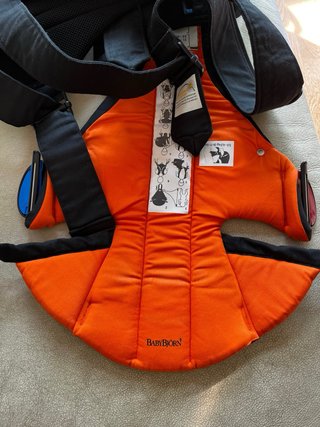 Mochila Portabebés BabyBjörn Negra Naranja
