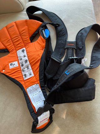 Mochila Portabebés BabyBjörn Negra Naranja