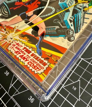 Comic gradeado CGC 9.4 - Ms. Marvel #5 de 1977