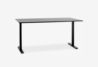 Mesa de oficina negra