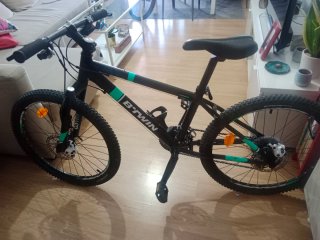 Bicicleta Rockrider 24 pollici