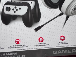 Kit Accesorios Nintendo Switch OLED dreamGEAR