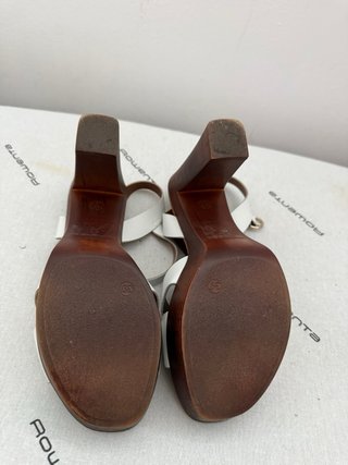 Sandalias Gloria Ortiz Blancas y Marrones