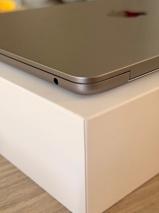 MacBook Air M2 13,6 16GB RAM 256GB SSD