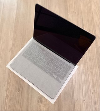 MacBook Air M2 13,6 16GB RAM 256GB SSD