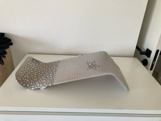 Bañera Stokke con adaptador