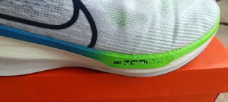 Zapatillas Nike Air Zoom Vomero 17 Talla 44