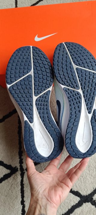 Zapatillas Nike Air Zoom Vomero 17 Talla 44