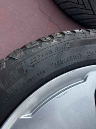Llantas Audi A3 Originales Michelin 80%