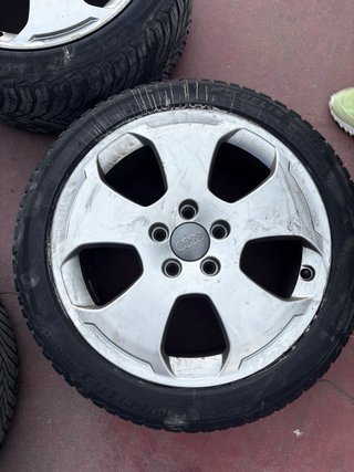 Llantas Audi A3 Originales Michelin 80%