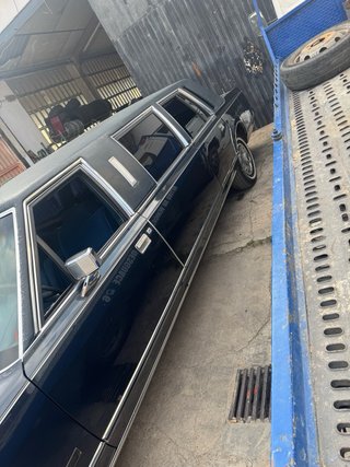 Ford Lincoln 1986
