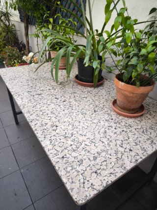 Mesa Terraza Granito Patas Hierro