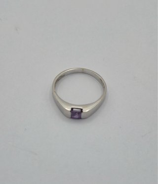 Anillo Oro Blanco 18k con Amatista