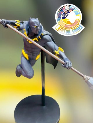 Figura Black Panther Marvel Act/Cut Premium