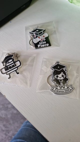 Llaveros de graduación personalizados