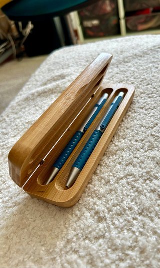 Elegante astuccio in legno per 2 penne