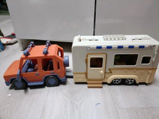 Bluey Casa, Coche y Caravana.
