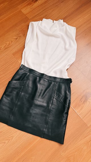 Blusa Cuello Desbocado Blanca