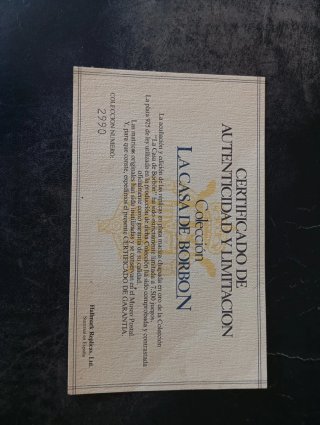 Lote 3 colecciones monedas y sellos