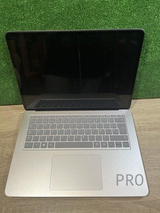 Ordenador Portátil Microsoft Studio 2