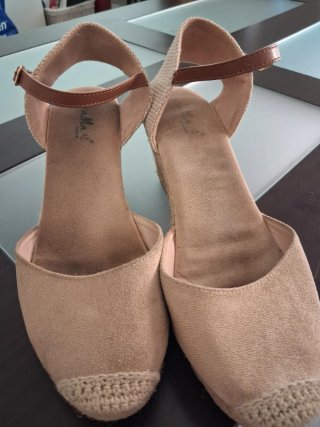Zapatos sin estrenar/poco uso Talla 40-41