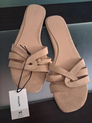 Zapatos sin estrenar/poco uso Talla 40-41