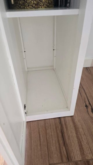 Dos cajoneras de madera maciza blanco