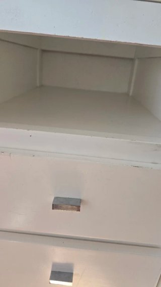 Dos cajoneras de madera maciza blanco