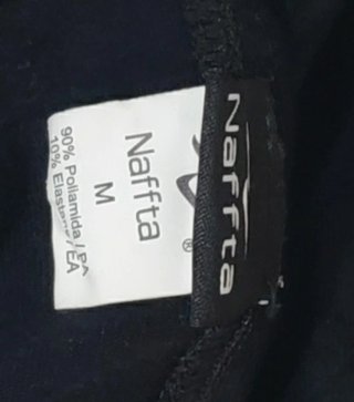 Conjunto deportivo tenis negro y rojo
