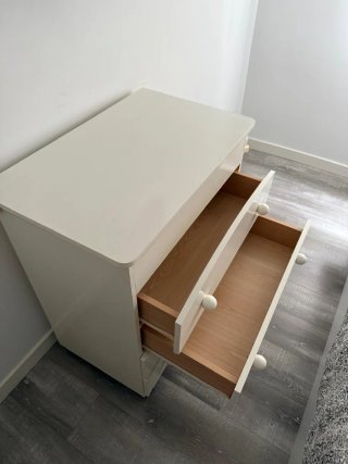 Cómoda cambiador madera y plástico