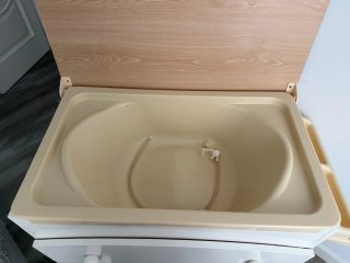 Cómoda cambiador madera y plástico