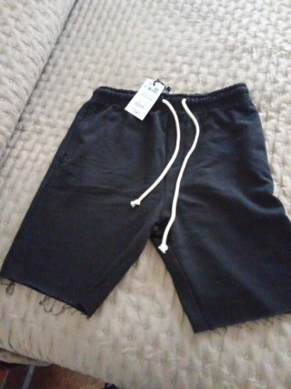 4 Pantalones Cortos Blancos (2 Deportivos, 2 Casua