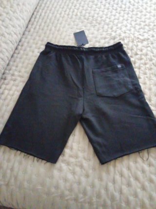 4 Pantalones Cortos Blancos (2 Deportivos, 2 Casua