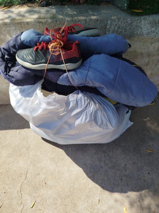 Regalo Ropa y zapatillas de niño