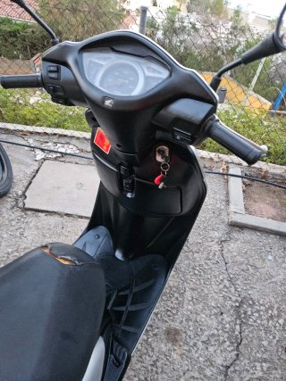 Honda lead, Scooter Plata 2009