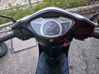 Honda lead, Scooter Plata 2009