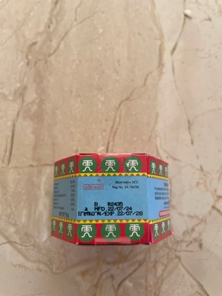 Lote productos tailandeses: bálsamo, aceite, parch