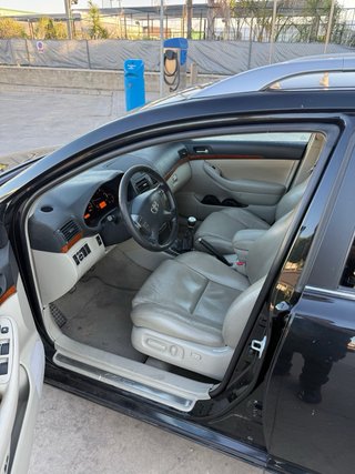 Toyota Avensis 2006